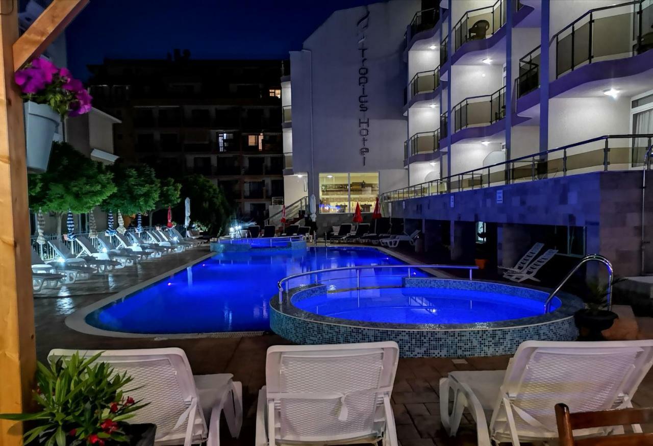 Tropics Hotel Sveti Vlas Bagian luar foto